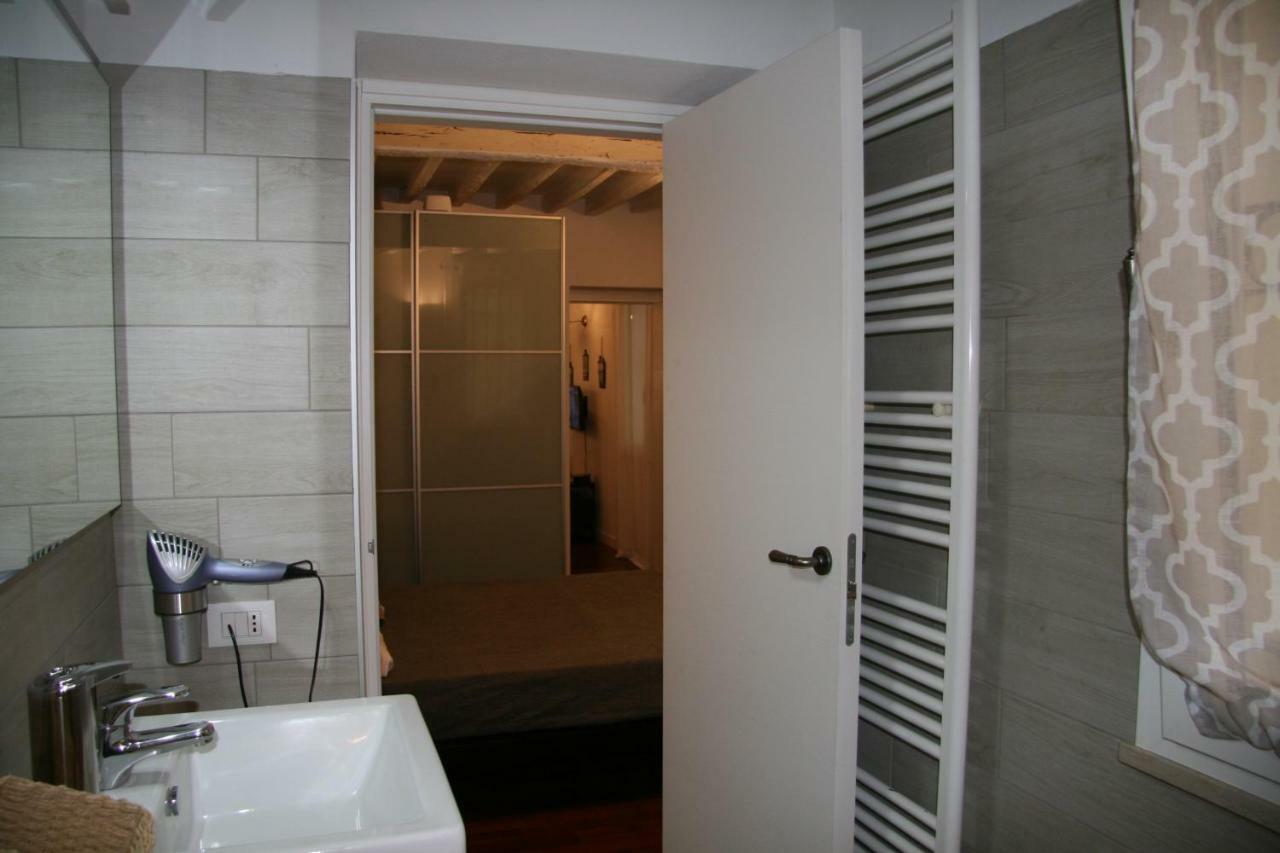 Garage36 Apartment Парма Екстериор снимка